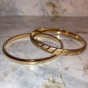 Vintage Monet Gold Bangle Bracelet Set Classic Retro 80s Jewelry